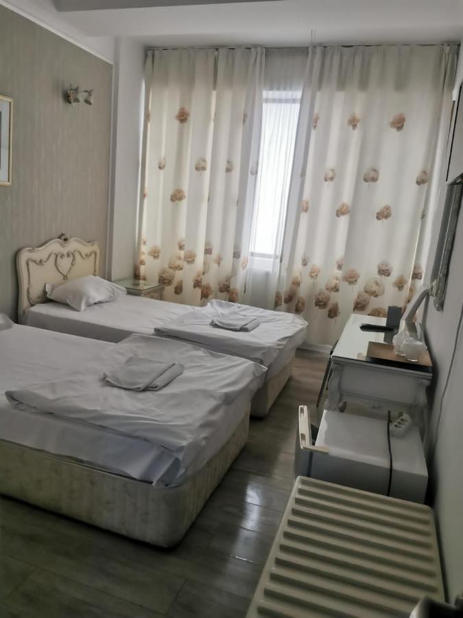 Nevis Fundeni Hotel Bucharest Exterior photo